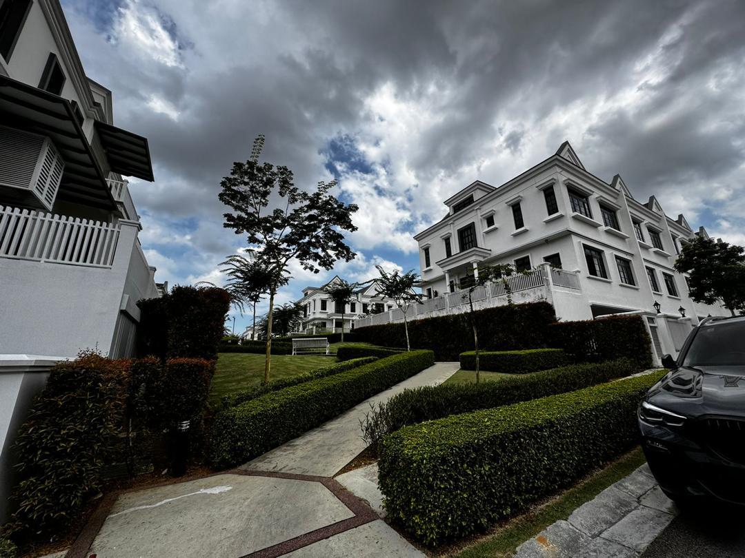 The Chateau @ Eco Botanic — photo 1